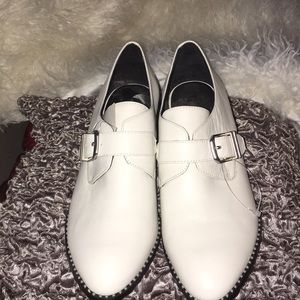 Pour La Victoire Shoes NWT